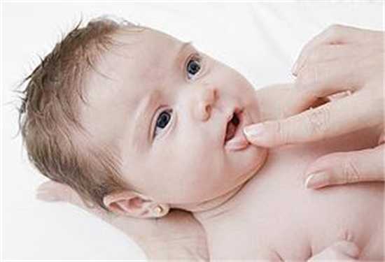 给新生儿选择奶粉品牌指南：了解适合宝宝口味的高品质奶粉